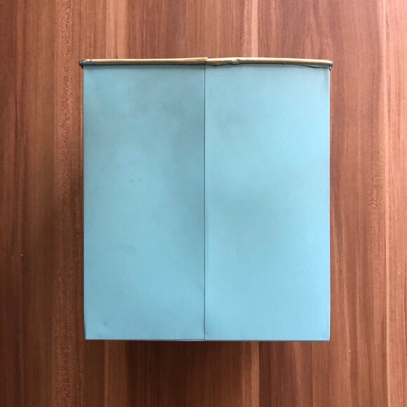 Shabby Chique Metal Storage Container - Picture 2 of 4